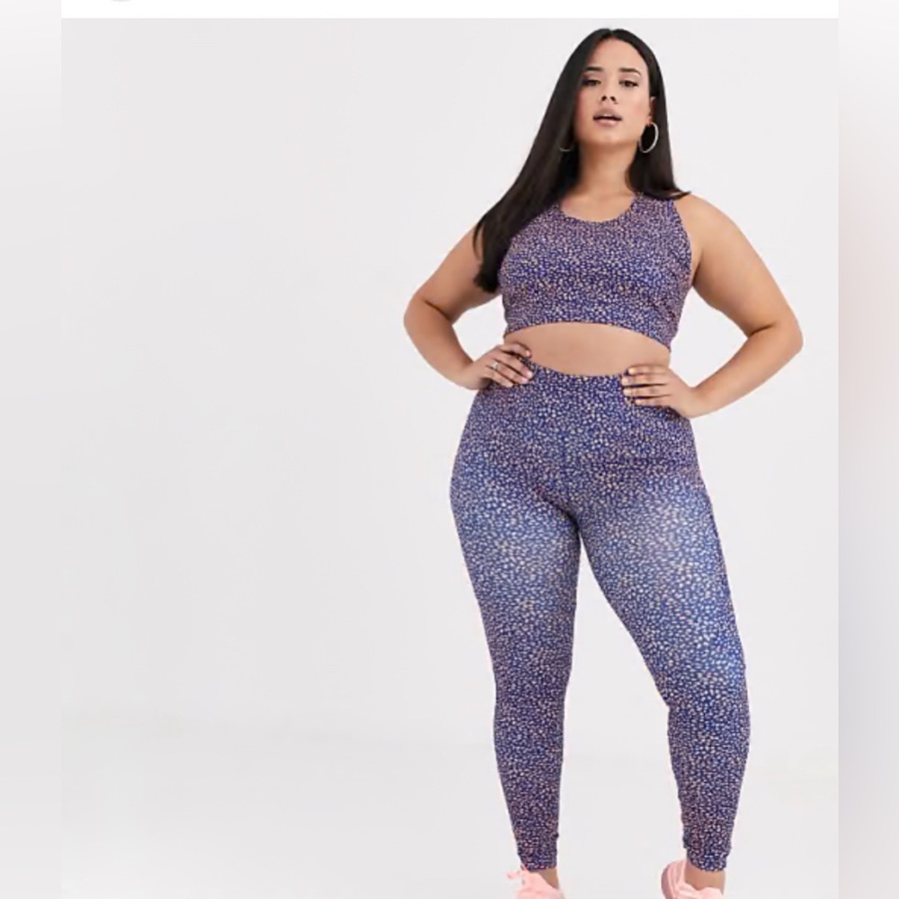 ASOS Blue and beige  Patterned Activewear 18‎ leggings